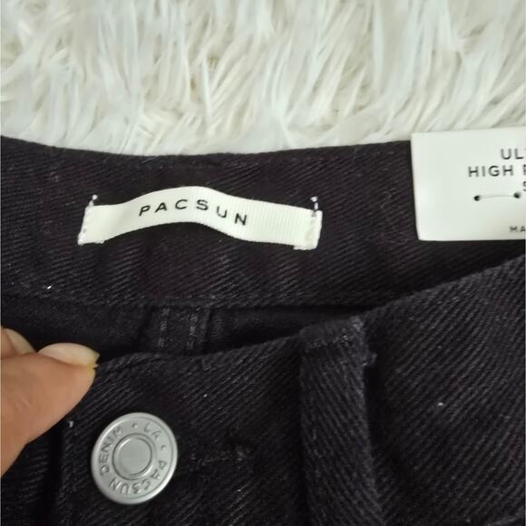 PacSun Women's Black Butterfly Bedazzled High Rise Slim Button Fly Jeans NWT 25 - Picture 8 of 15